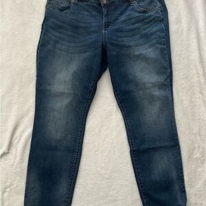 Kut from the Kloth Boyfriend Jeans Size 20W Medium Wash Faded